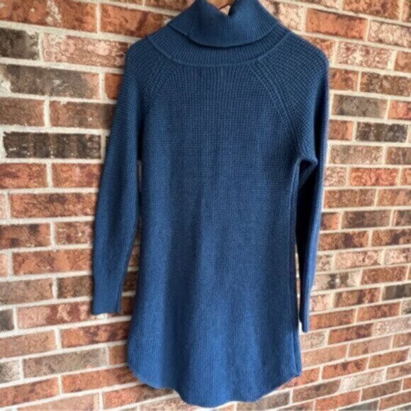 Aritzia  * Wilfred Free 100% Italian merino wool Bianca Dress Sweater dress blue - Picture 2 of 16